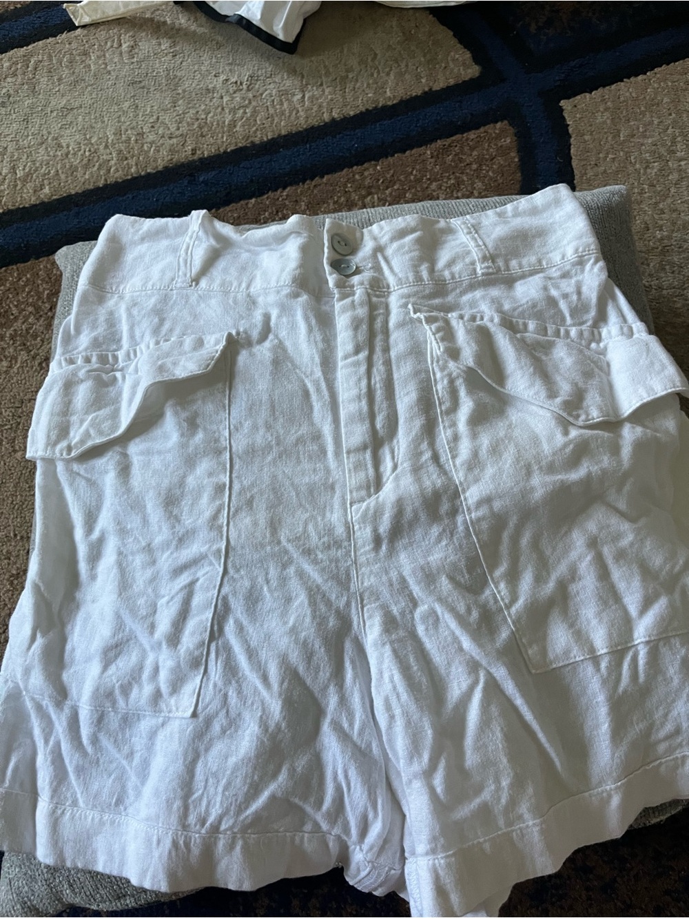 Nicole Miller White High-Waist Linen-Blend Shorts